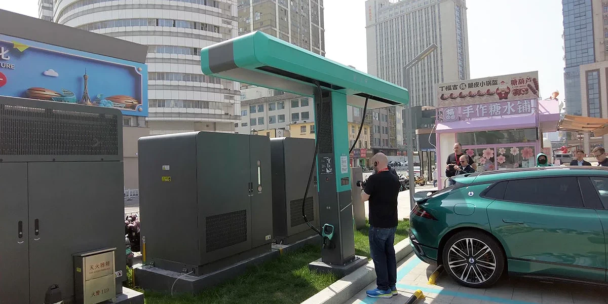 BYD פלאש צ'ארג'ינג