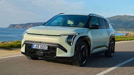 החשמליות החדשות של קיה בקרוב בישראל: EV3 EV4 ו- EV5 2025 קיה EV3