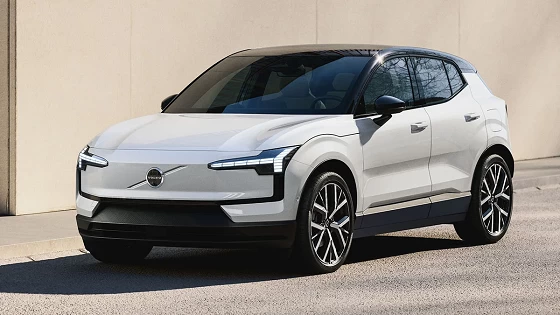 וולוו EX30 2026