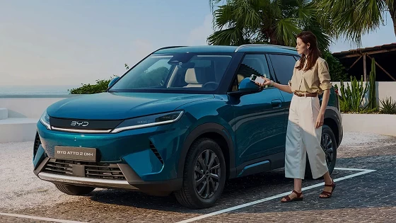 BYD אטו 2 פלאג-אין DM-i