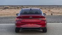 2021-Hyundai-Elantra-10