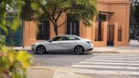 2021-Hyundai-Elantra-11