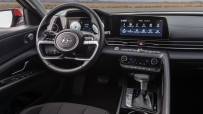 2021-Hyundai-Elantra-19