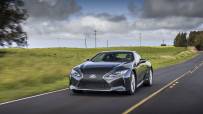 2021-Lexus-LC-500h-011