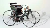 Evolution-of-Mercedes-Steering-Wheel-19