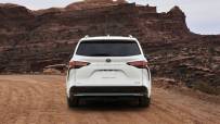 2021-Toyota-Sienna-5