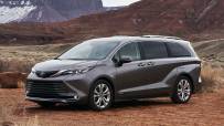 2021-Toyota-Sienna-7
