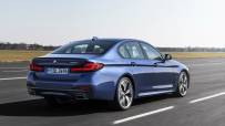 2021-BMW-5-Series-Sedan-Touring-19