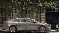 Ford-Focus-Sedan-Titanium-3