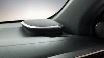 hiluxinteriorspeakerwindow