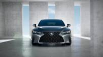 2021-Lexus-IS-1-1