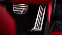 2021-Lexus-IS-25