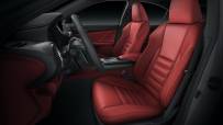 2021-Lexus-IS-37