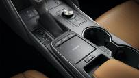2021-Lexus-IS-40