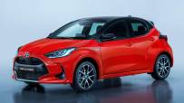 Toyota-Yaris-Hybrid-2020-rot