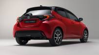 toyota_yaris_hybrid_71
