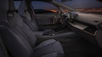 2021-Cupra-EL-Born-04