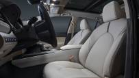 MY21_Camry_XLE_010-2048x1366