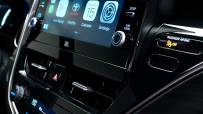 toyota_camry_hybrid_957