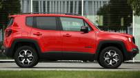 Jeep-Renegade_4xe-2021-1600-0a