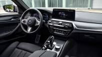P90395498_highRes_the-new-bmw-545e-xdr