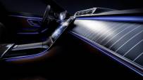 2021-Mercedes-S-Class-Interior-12