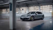 2021-Porsche-Panamera-1