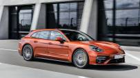 2021-Porsche-Panamera-12