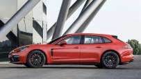 2021-Porsche-Panamera-25