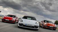 Porsche-Panamera_4S_E-Hybrid-2021-1600-08