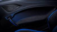 2021-Maserati-MC20-45