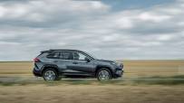 rav4phevdpl2020-dynamic-039