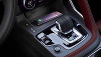 Jaguar-E-Pace-47