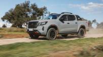 Nissan-Navara-2021-23