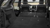 2021-Land-Rover-Discovery-47