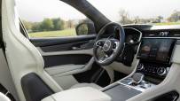 Jaguar-F-Pace_SVR-2021-1600-15