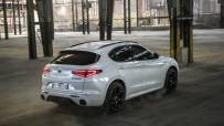 2021-Alfa-Romeo-Stelvio-Veloce-Ti-01