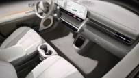 Large-45013-HyundaiIONIQ5RedefinesElectricMobilityLifestyle