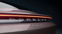 2021-Porsche-Taycan-1