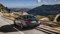 2022-BMW-M5-CS-29