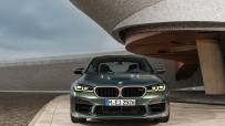 2022-BMW-M5-CS-47