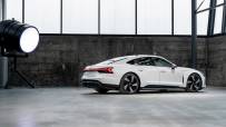 2022-Audi-e-tron-GT-16