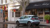 2022-Chevrolet-Bolt-2