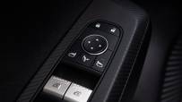2022-Mitsubishi-Outlander-25-SUV-CarScoops