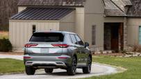 2022-Mitsubishi-Outlander-5-SUV-CarScoops