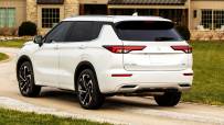 2022-Mitsubishi-Outlander-77-SUV-CarScoops