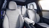 2022-Mercedes-Benz-C-Class-96