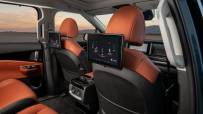 2022-Kia-Carnival-Minivan-19