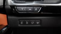 2022-Kia-Carnival-Minivan-23