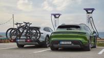 Porsche-Taycan-Cross-Turismo-19_a3_rgb
